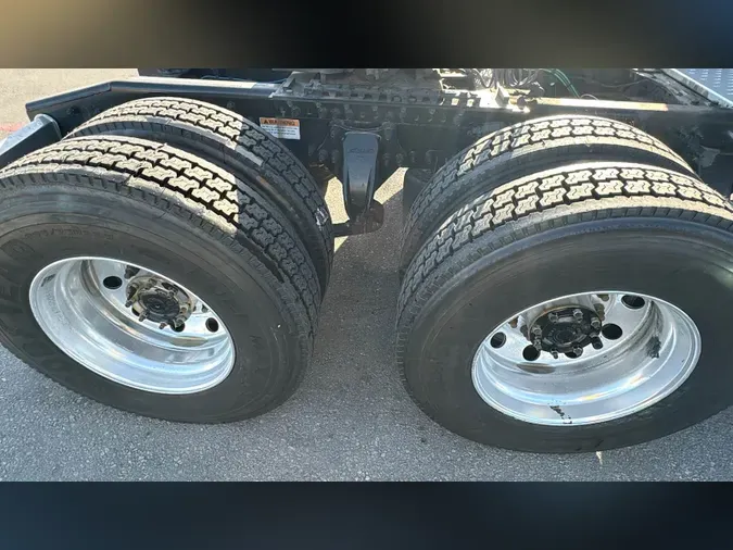 2024 Freightliner Cascadia 1266bc26a6a2edebe51e977e0ea2dea2ea9