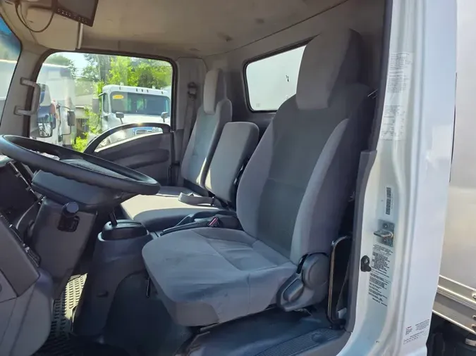 2019 ISUZU NQR
