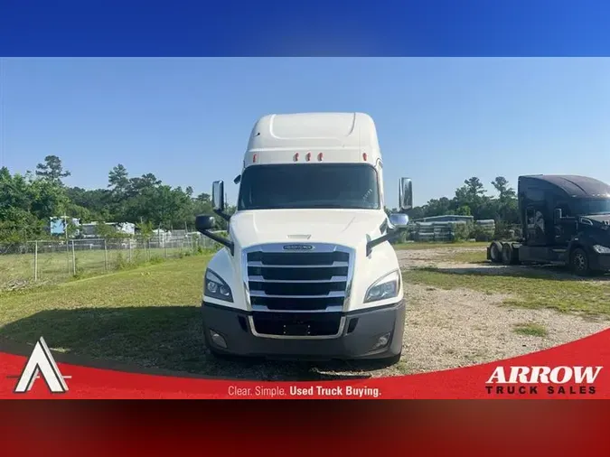 2020 FREIGHTLINER CA126