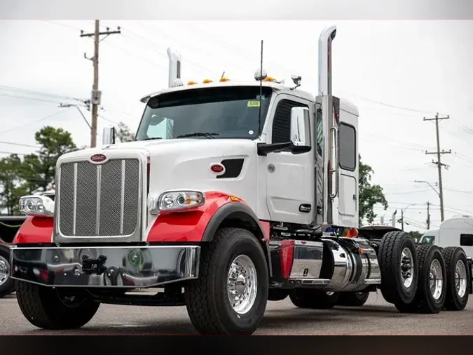 2025 PETERBILT 5676bcaec03336de317921381eb8cdb0ede