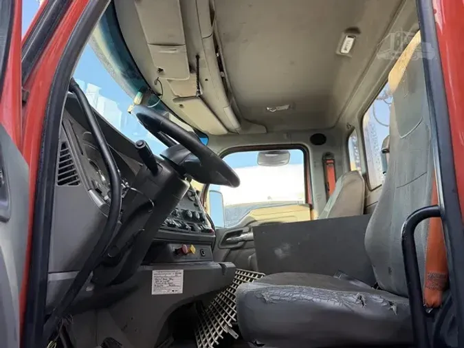 2019 KENWORTH T6806bcb27632e8ca3444bfbe4a4318fb36f