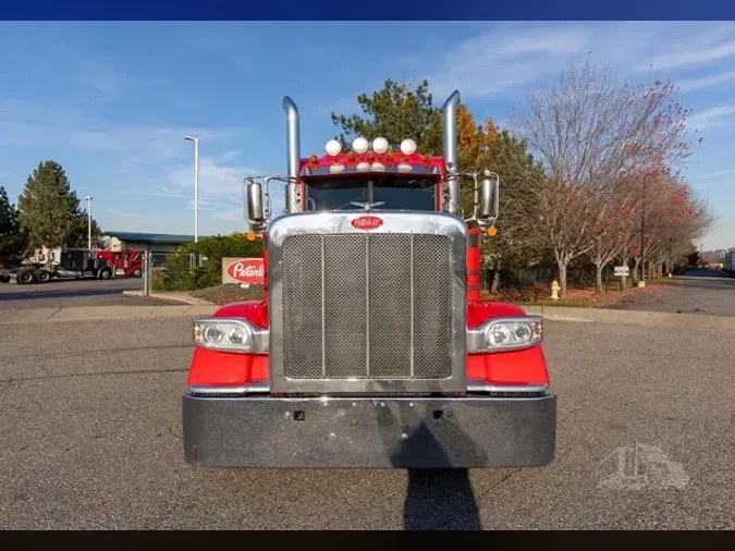 2021 PETERBILT 389