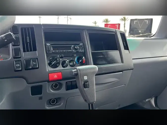 2021 ISUZU NPR-XD