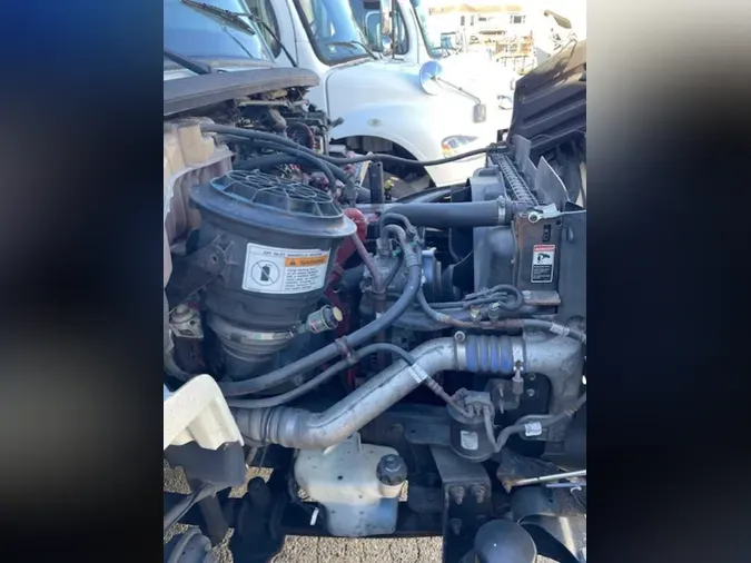 2016 FREIGHTLINER/MERCEDES M2 1066bd2812a580d4526983bf24430307503