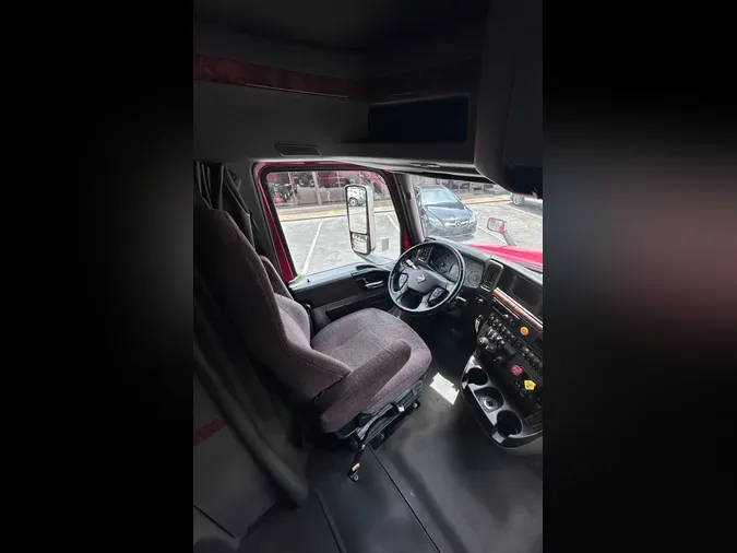2020 INTERNATIONAL LT625