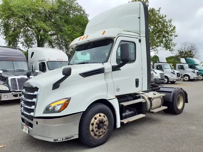 2019 FREIGHTLINER NEW CASCADIA 1266bd7d358a9f4e2099b2dfe0547db82fc