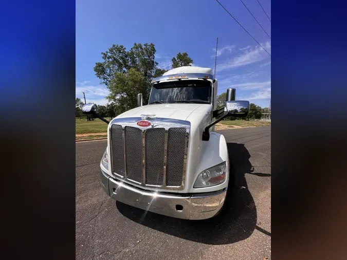 2020 Peterbilt 579