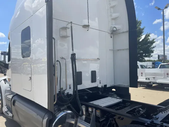 2021 Peterbilt 579