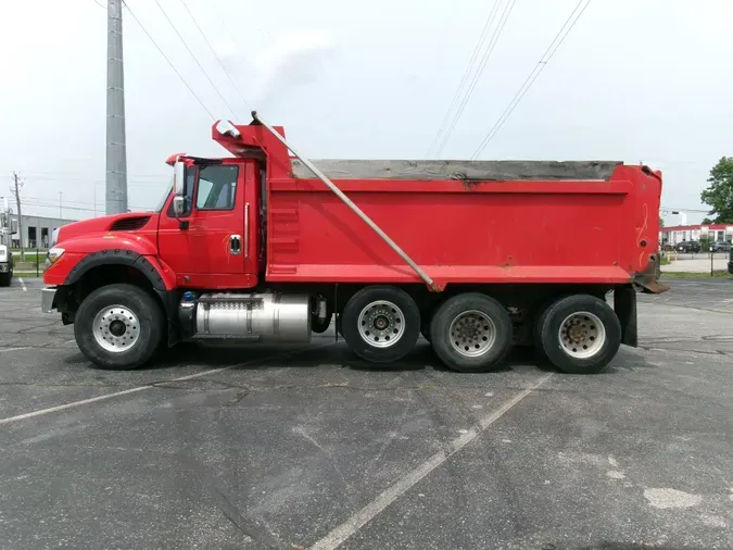 2016 International 7600