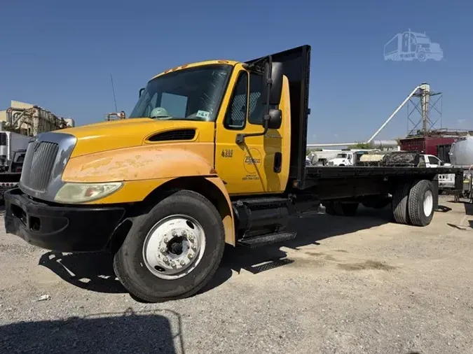 2005 INTERNATIONAL DURASTAR 43006be04a0d41250883ac5c9860301a3dd8