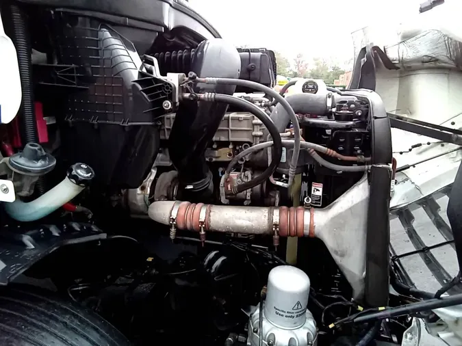 2020 Freightliner Cascadia 126