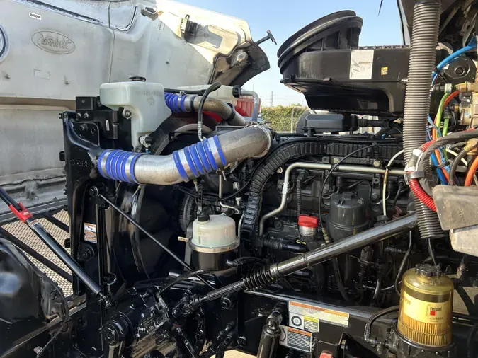 2020 Peterbilt 567