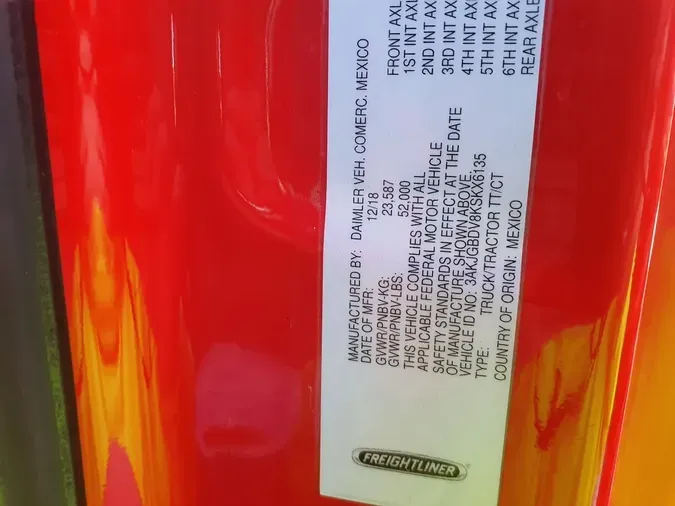 2019 FREIGHTLINER/MERCEDES CASCADIA 1136be3ffe2d6d095b62e7bd5fde556bbe9