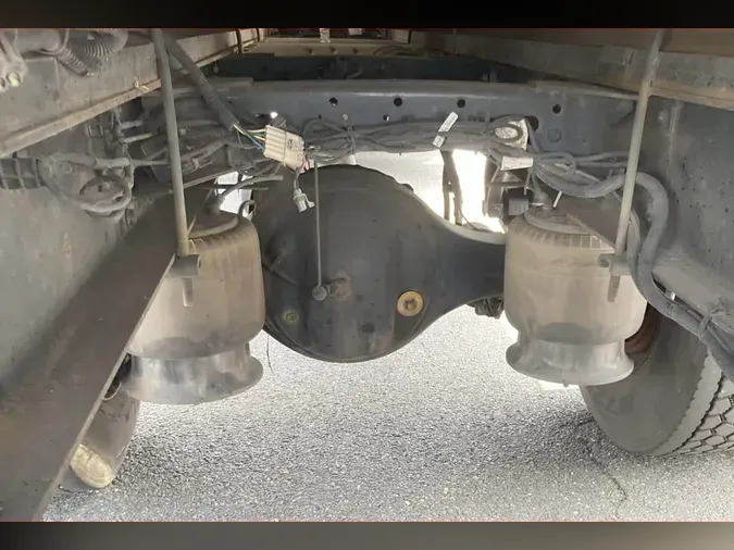 2020 FREIGHTLINER M2 106