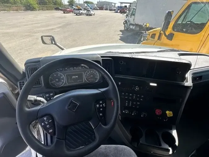 2020 NAVISTAR INTERNATIONAL LT625 SLPR CAB