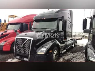 2020 VOLVO VNL64T860