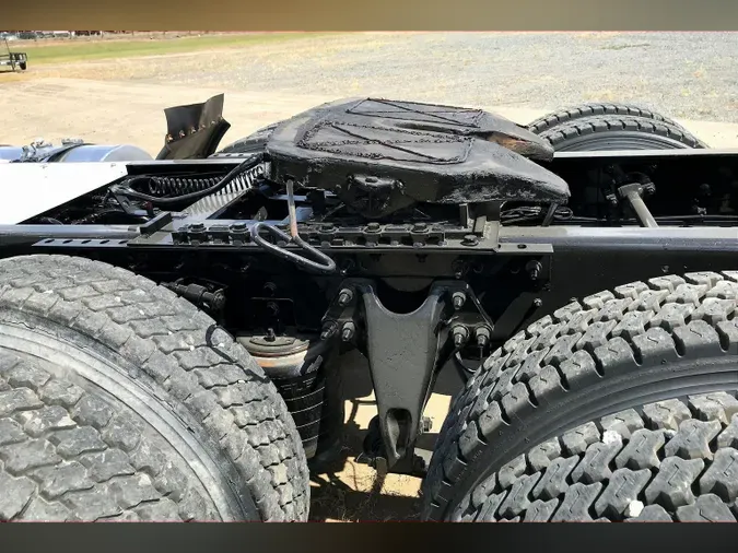 2019 INT LT625 6x4