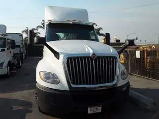 2019 NAVISTAR INTERNATIONAL LT625 DAYCAB T/A