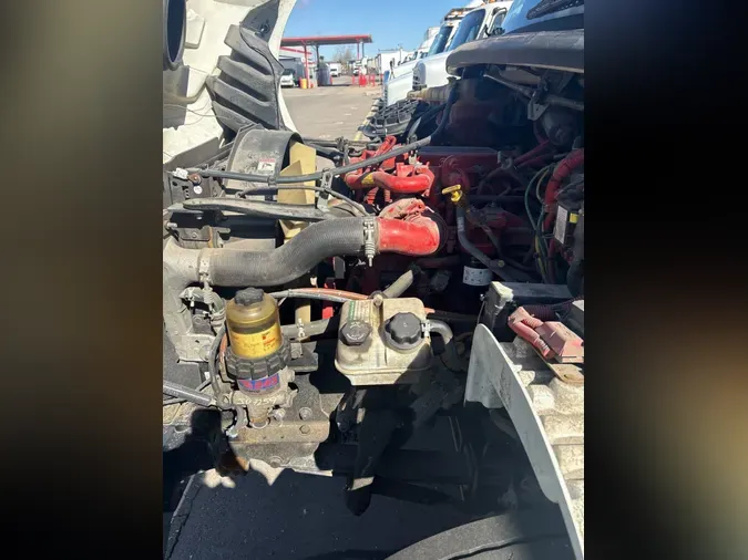 2018 FREIGHTLINER/MERCEDES M2 106