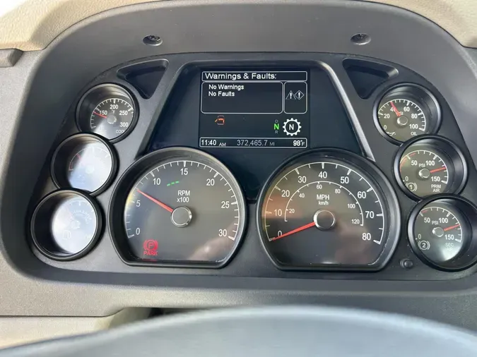 2021 Peterbilt 579