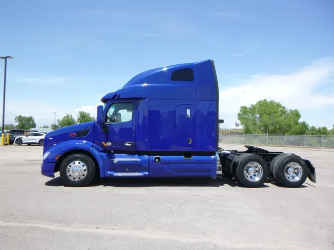 2022 Peterbilt 579