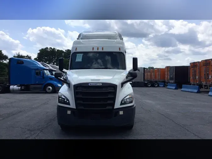 2020 Freightliner Cascadia