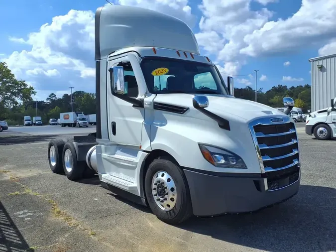 2023 FREIGHTLINER/MERCEDES NEW CASCADIA PX12664