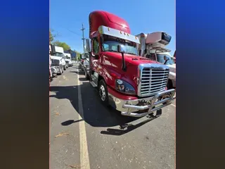 2019 FREIGHTLINER/MERCEDES CASCADIA 125
