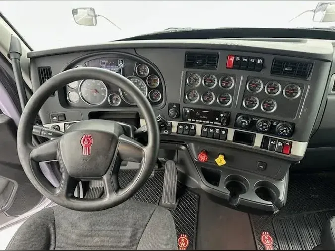 2022 Kenworth T6806bf5e703fe2c9a6d3f7ec763e412a604