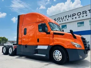 2022 FREIGHTLINER CASCADIA 126