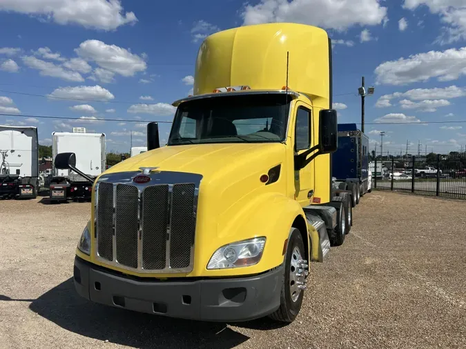 2021 Peterbilt 579