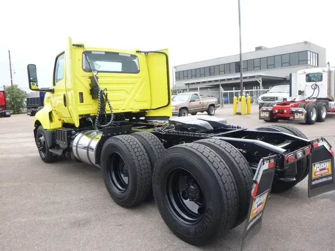 2023 International LT6256c017973acd4e0986ab582379ffd2e98