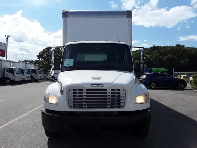 2019 FREIGHTLINER M2 106