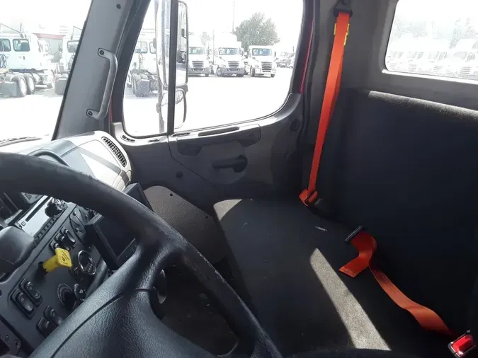 2019 FREIGHTLINER/MERCEDES M2 1066c01d4320a6ca7289d85b661701923f9