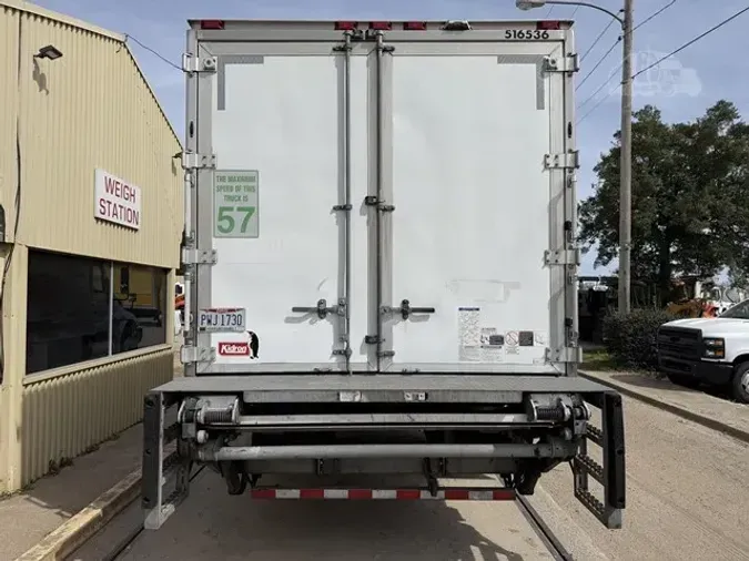 2019 INTERNATIONAL DURASTAR 4300