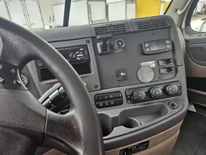 2018 FREIGHTLINER/MERCEDES CASCADIA 125