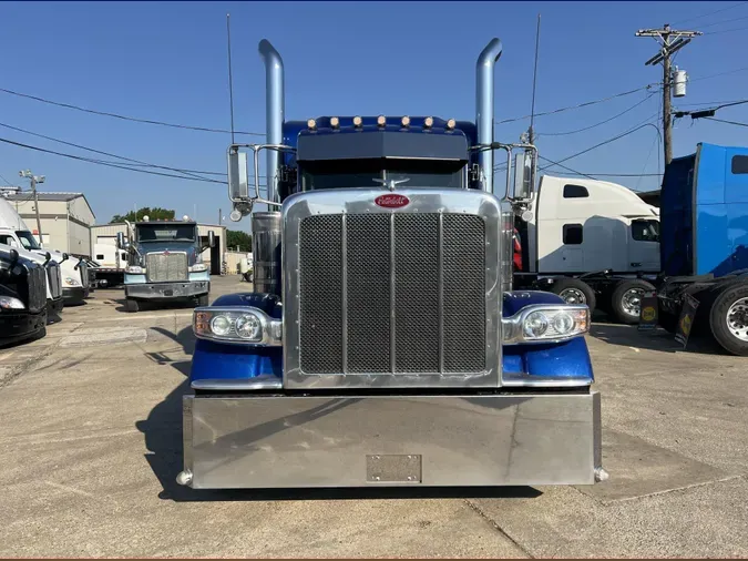 2023 Peterbilt 389