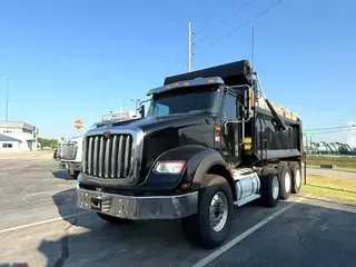 2019 International HX620