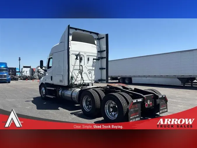 2022 FREIGHTLINER CA116