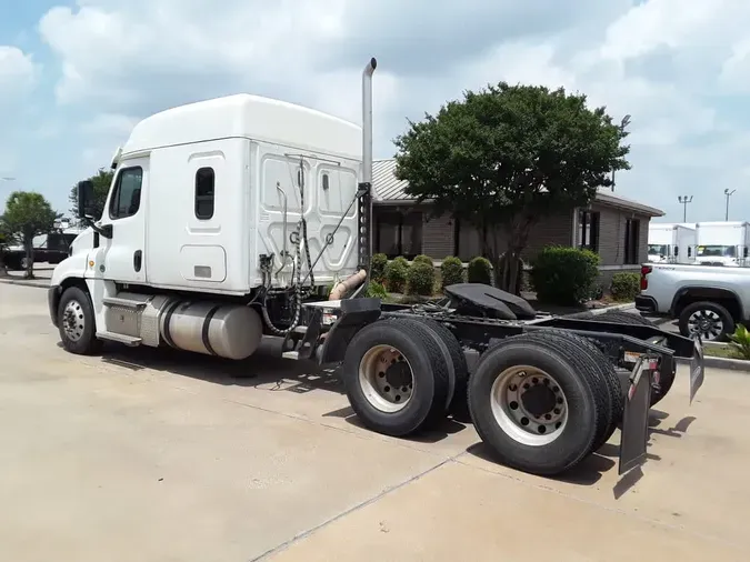 2020 FREIGHTLINER/MERCEDES CASCADIA 125