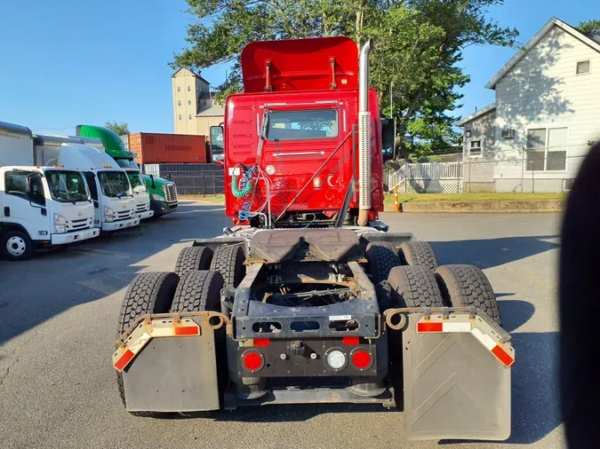 2017 VOLVO VNL64TRACTOR