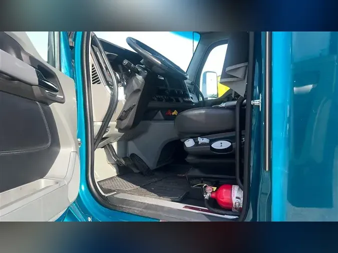 2021 KENWORTH T680