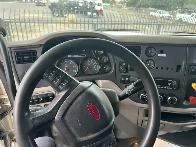 2021 Peterbilt 567