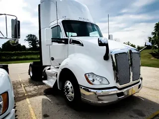 2017 Kenworth T680