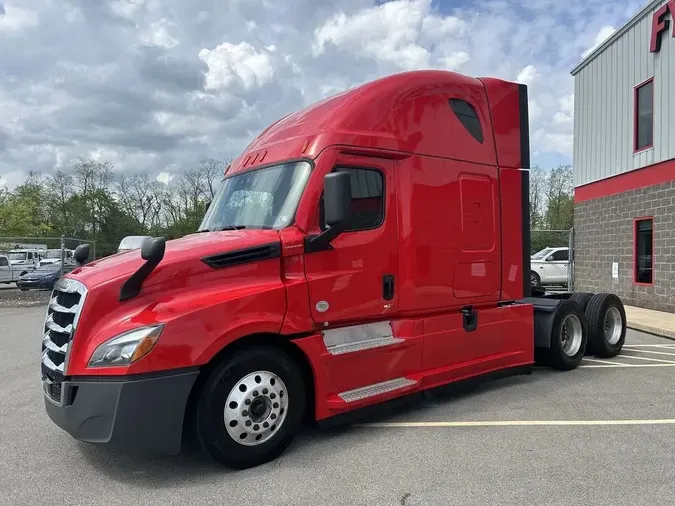 2022 Freightliner CASCADIA 1266c11b2a736ea6bab6ebeb8f25e1537e7