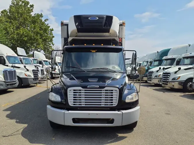 2017 FREIGHTLINER M2 106