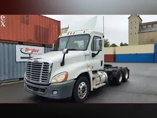 2019 FREIGHTLINER/MERCEDES CASCADIA 125
