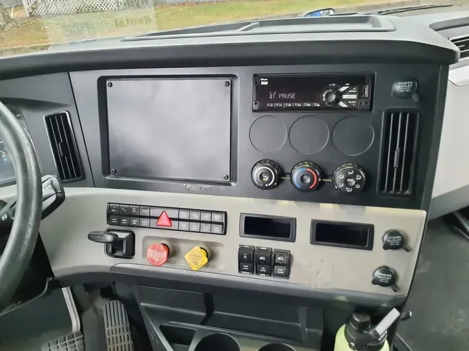 2020 FREIGHTLINER/MERCEDES NEW CASCADIA PX12664