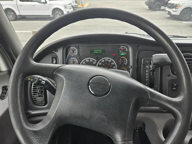 2018 Freightliner Business Class M2 106
