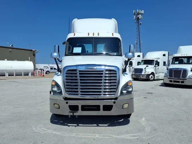 2018 FREIGHTLINER CASCADIA 125